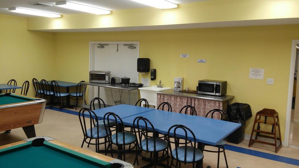 Lewiston Hall Hostel Foley Dış mekan fotoğraf
